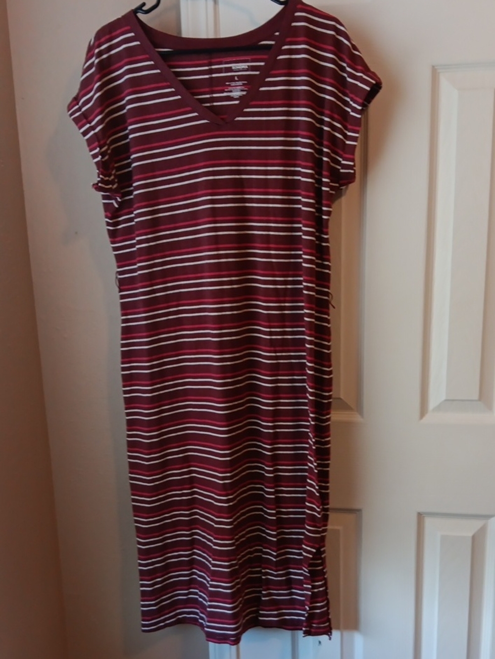 Sonoma Burgundy and White Striped V‑Neck Midi Dress Size Large